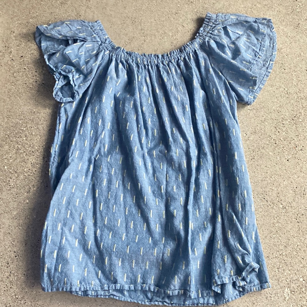 Off the Shoulder Blue Short Sleeve with Yellow details. Size medium.